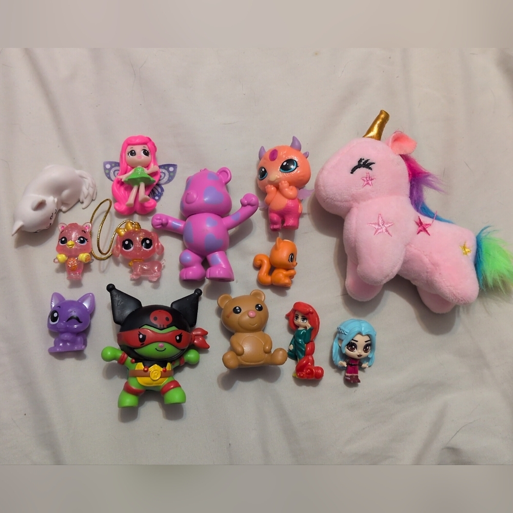 Girls Toy Lot Bundle Hatchimals Care Bears Hello Kitty Unicorn Figures Trinkets